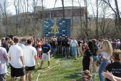 01-Pledge-Puddle-Pull-duentrance2