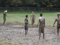 04-Mud-Volleyball-32