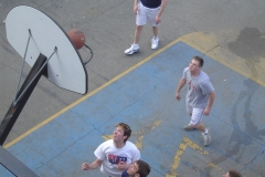 04-B-ballin-4-10-04-008