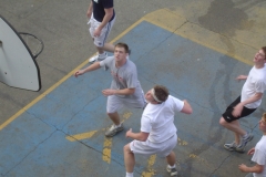 04-B-ballin-4-10-04-012