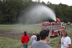 04-Mud-Volleyball-02