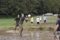 04-Mud-Volleyball-15