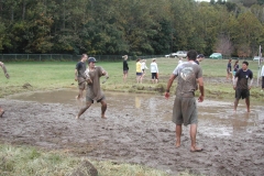 04-Mud-Volleyball-16