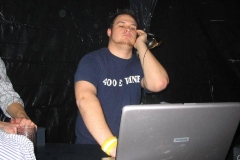 05-Black-Light-Party-2