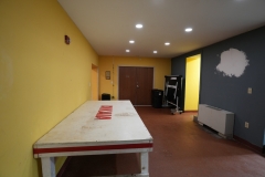SNY02562_middle-room-basement
